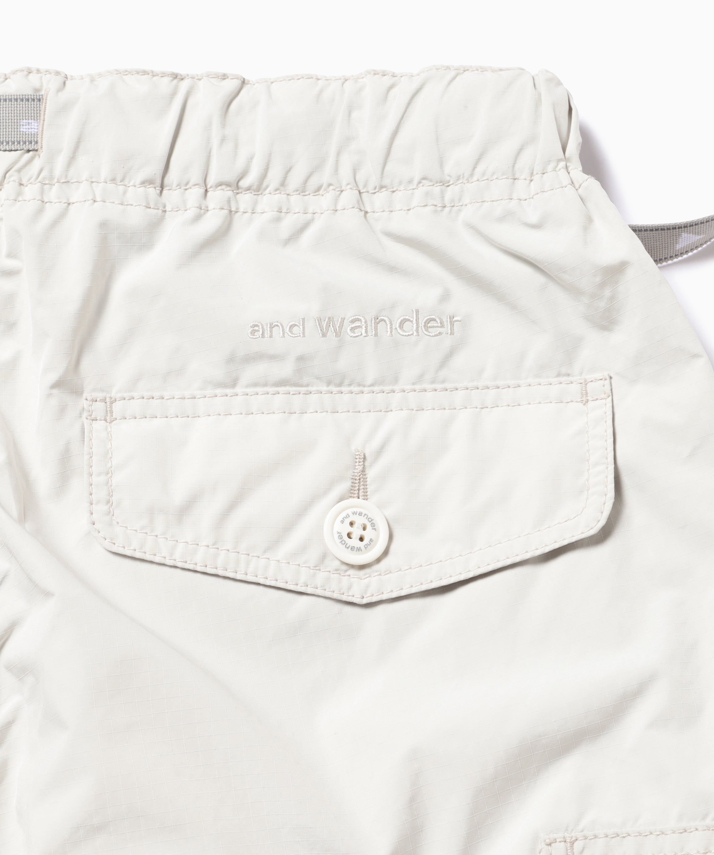 Oversized Cargo Short Pants