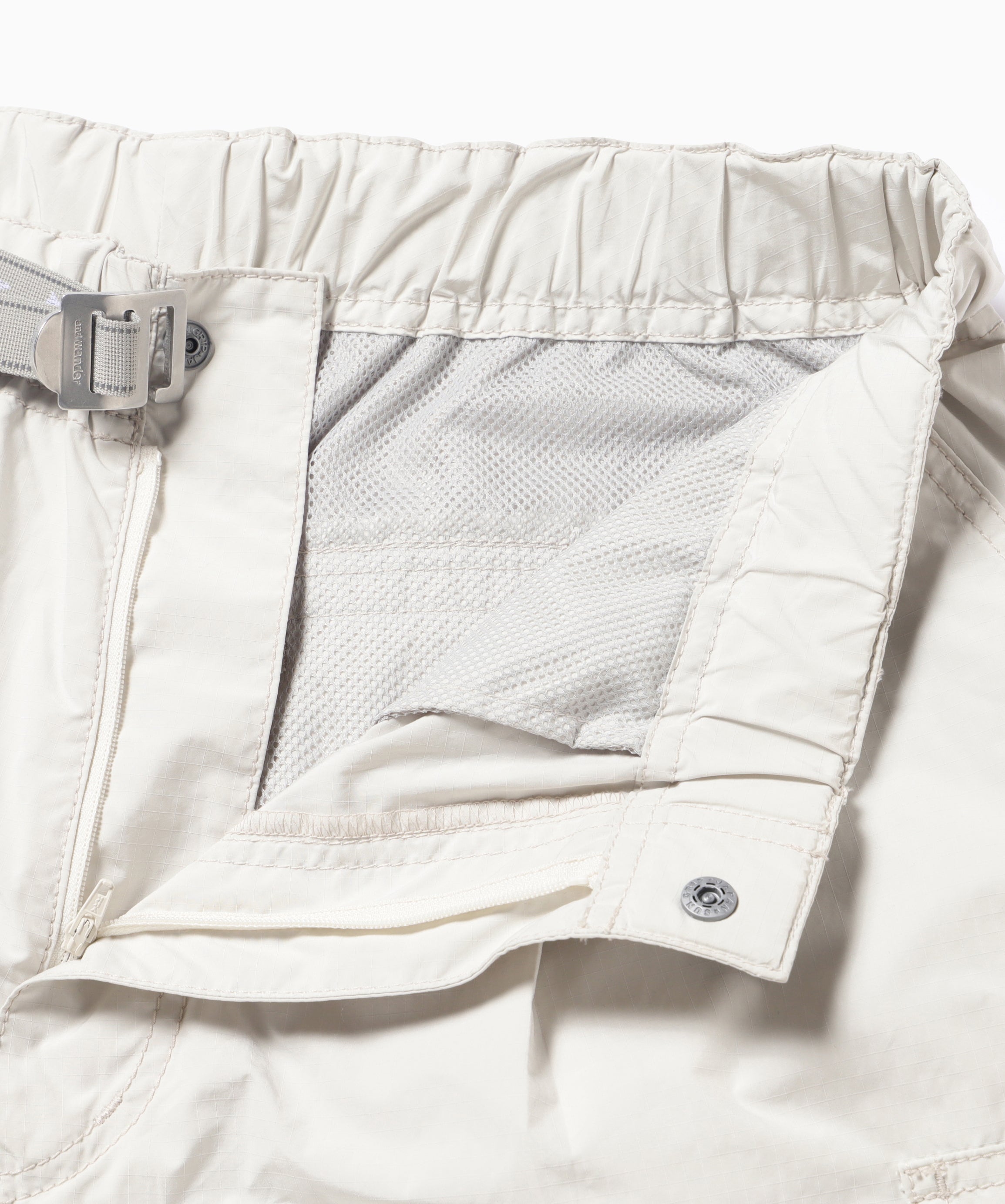Oversized Cargo Short Pants