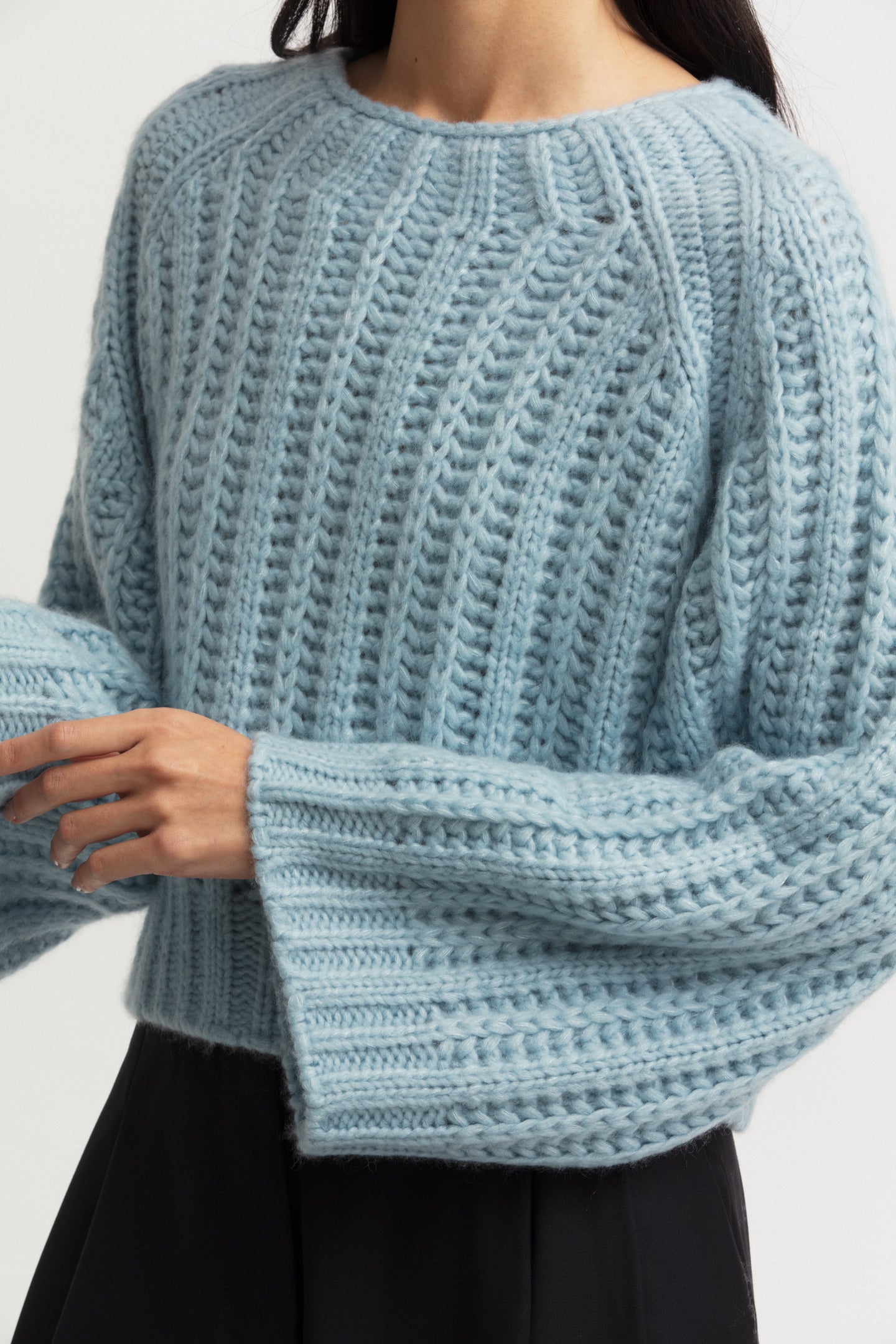 DAHLIA Cashmere Silk Crew Neck Sweater