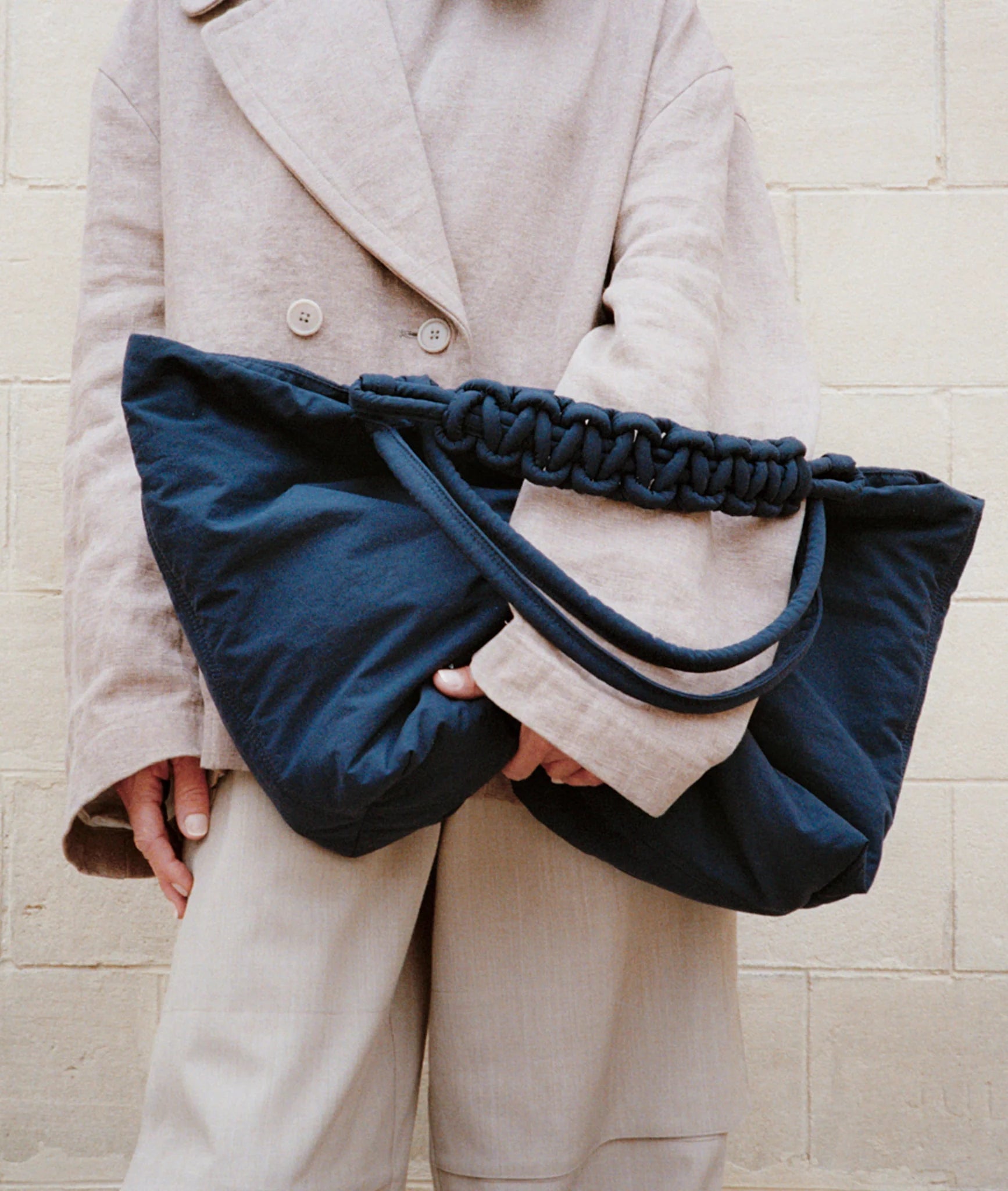 Pazar Tote XL Navy plant dyed nylon