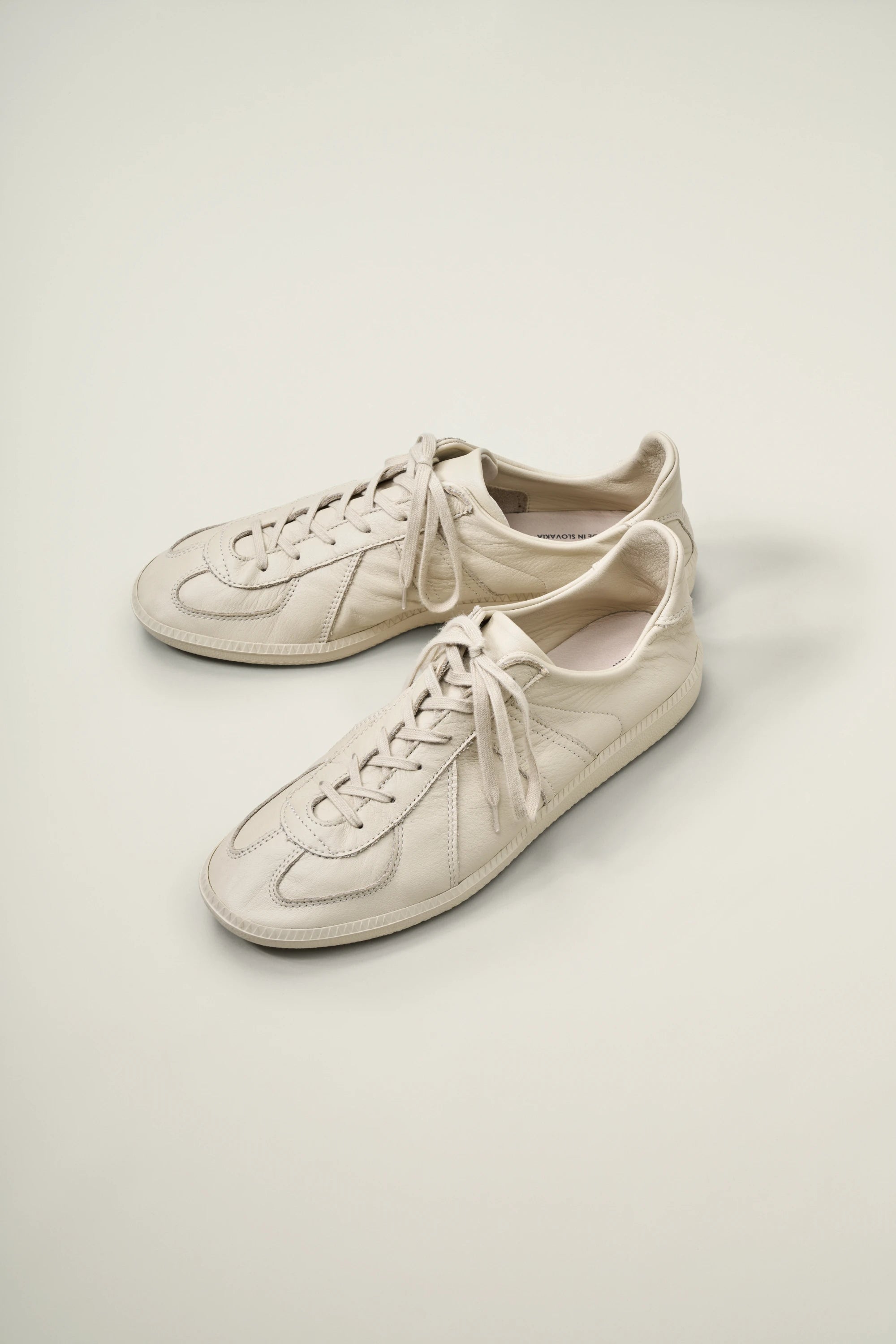 Unlined Germain Trainer