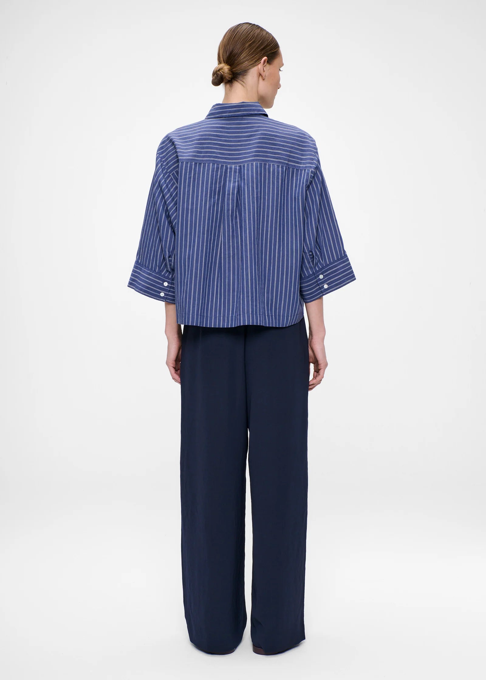 STRIPED CLASSIC SHIRT