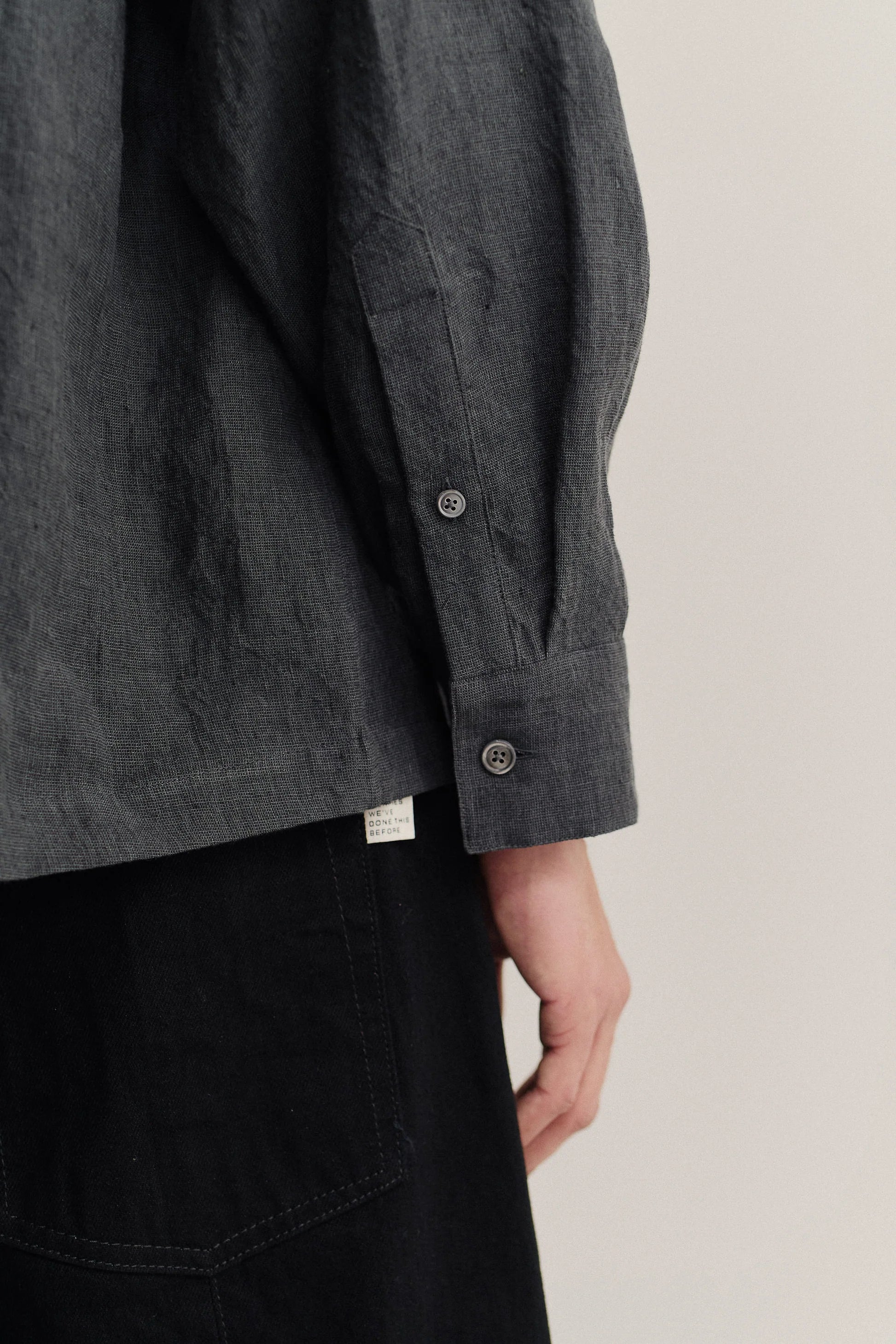 Rumba Shirt - coal linen